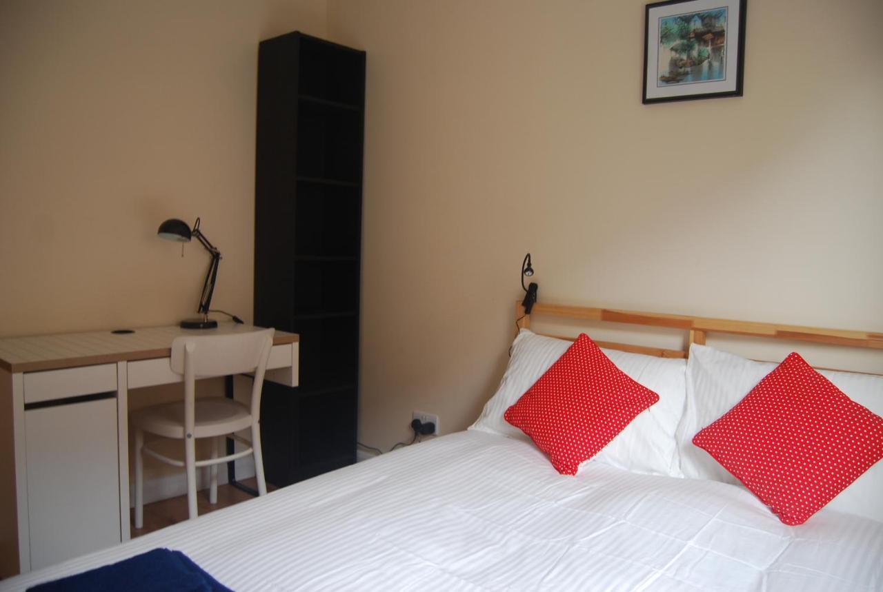 אדינבורו Central 3 Bed Flat Close To University And The Meadows מראה חיצוני תמונה