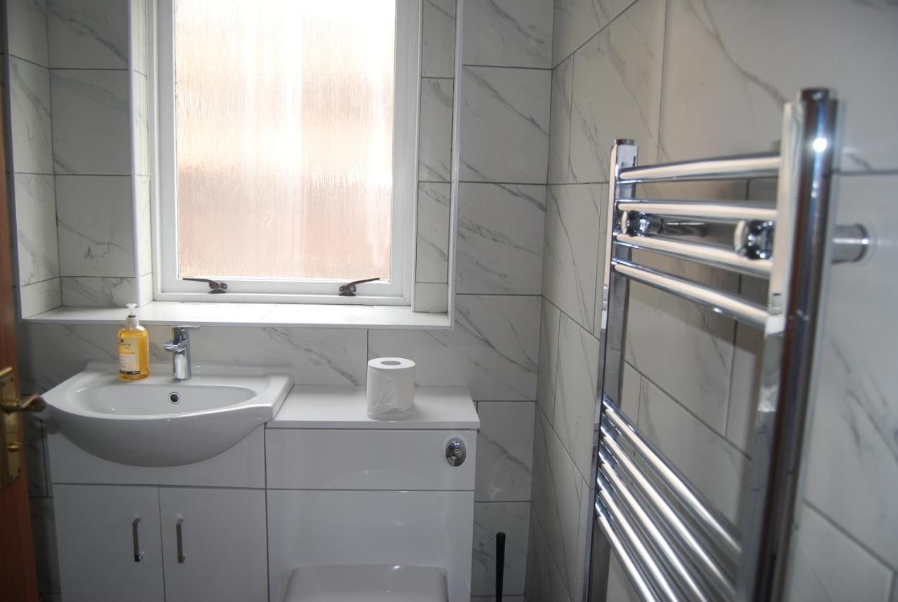 אדינבורו Central 3 Bed Flat Close To University And The Meadows מראה חיצוני תמונה